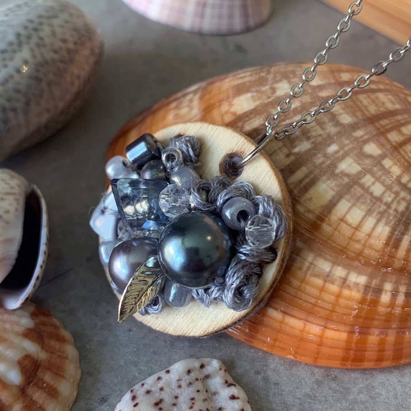 Black Pearl - pendant and necklace